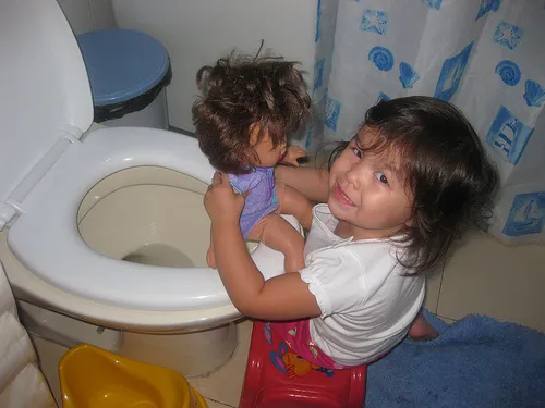 Potty Training Boy/Girl Twins  Twiniversity #1 Parenting Twins Site