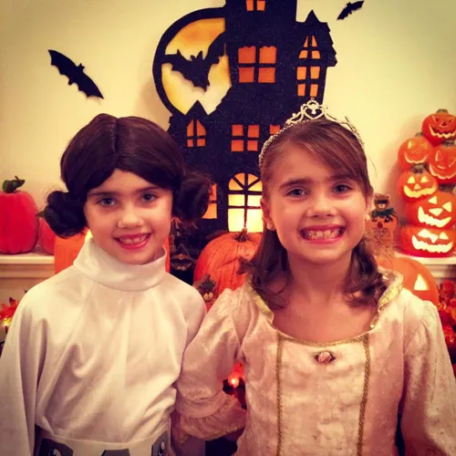 Twin Princess costumes